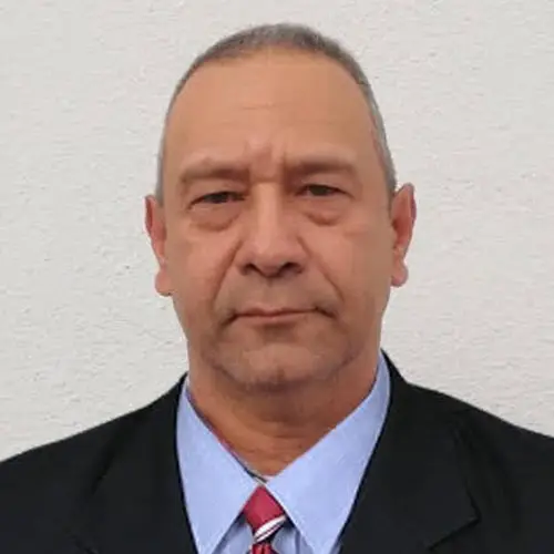 Foto carnet de hermano Franklin Blanco